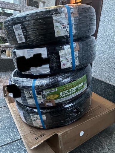新古品タイヤ　　185/65R14