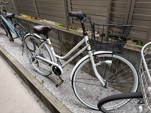 ほぼ新品　変速付き自転車