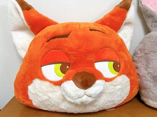 ズートピア　ニック　ジュディ　特大　ぬいぐるみ　クッション　コストコ　ディズニー