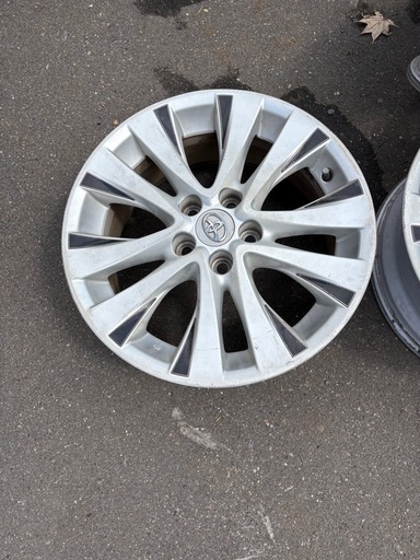 TOYOTA純正 18インチアルミホイール 4本セット
