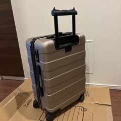【無印良品】バーを自由に調節できるハードキャリーケース（３６Ｌ）の画像