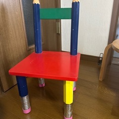 椅子　小さいお子様の画像