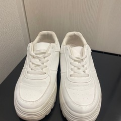 厚底スニーカー！取りに来てくれる方の画像