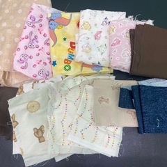 大量の布の画像