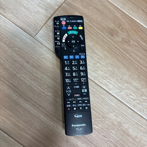 Panasonic65型テレビ