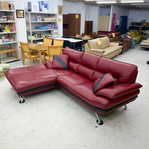 【超美品‼️】定価169,000円♪ ニトリ 235cm幅3人掛けカウチソファ クッション2個付き レザー 本革製レッド♪