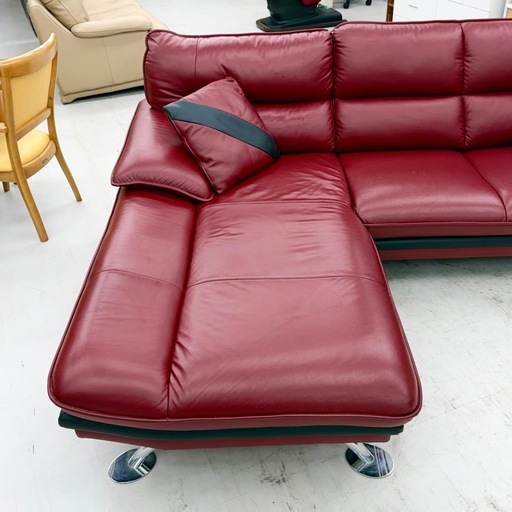 【超美品‼️】定価169,000円♪ ニトリ 235cm幅3人掛けカウチソファ クッション2個付き レザー 本革製レッド♪