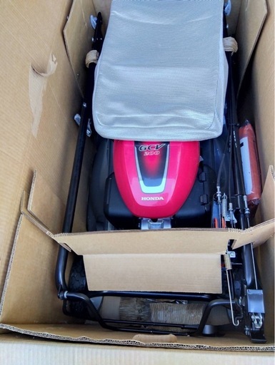 【美品・未使用】HONDA歩行型 芝刈機HRX537 全体カバー付