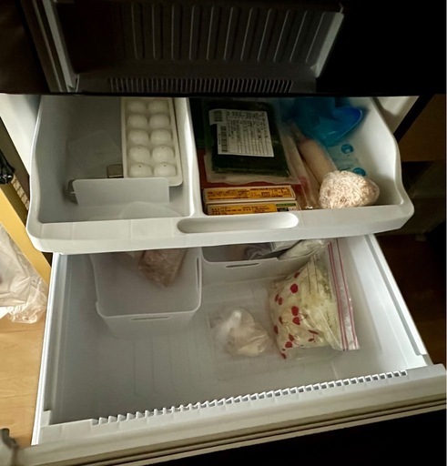 シャープ　両開き　冷蔵庫