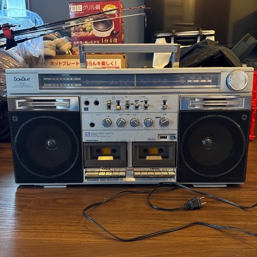 【完動品・希少】SHARP モノラルラジカセ QT-77 レッド（動作確認済）