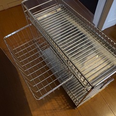 食器ラックの画像