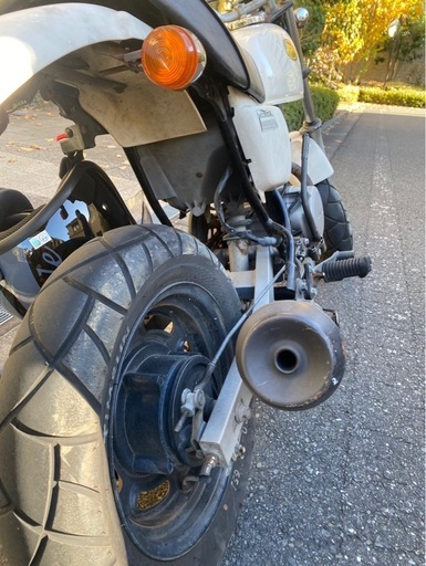 Honda APE50 (AC16) ホワイト