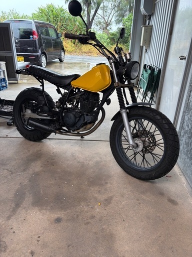 バイク TW200