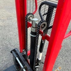 ハンドフォークリフト 手動スタッカー 2000kg 揚高1600mm 中古の画像