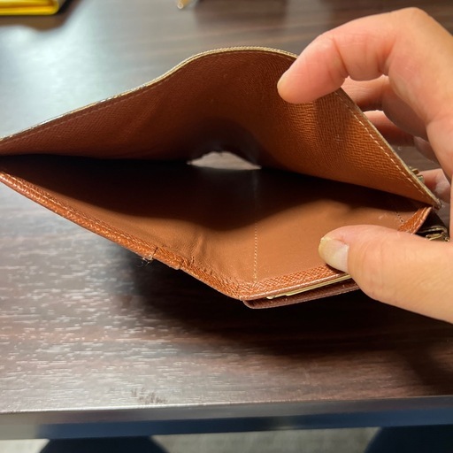 財布　ビトン