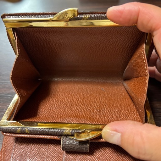 財布　ビトン