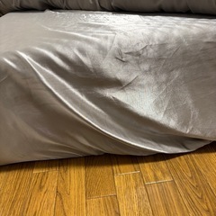 【4月27日に取りに来られる方のみ🙏】クイーンサイズ　　コイルマットレスの画像