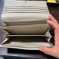 アニエスベー長財布の画像