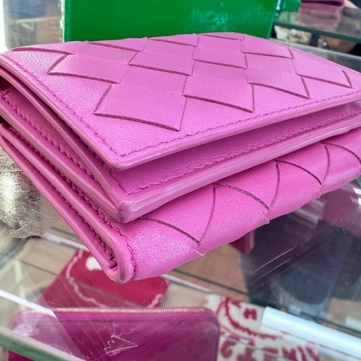 ☆ドリーム荒牧店☆BOTTEGA VENETA 3つ折り財布 ピンク イントレチャート ☆ドリーム荒牧店☆BOTTEGA VENETA 3つ折り財布 ピンク イントレ