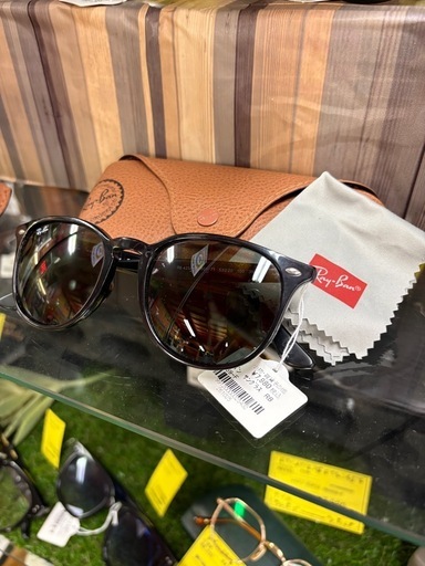 【ジャングルジャングル貝塚店】★ジモティ割引有★ RayBanレイバン サングラス RB4259F 601/71 ケース クロス有 中古品 貝塚市 二色浜