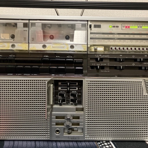 昭和レトロSHARP THE SEARCHERW GF-808S 現状品　ジャンク品扱い修理用、部品取りにお使い下さい　早いお取引の方を優先させて頂きます。宜しくお願い致します。