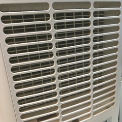 【アイリスオーヤマ】【コンプレッサー式除湿機】★2021年製 クリーニング済/6ヶ月保証付き 【管理番号12304】桒の画像
