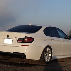 BMW F10 535i Mスポーツ　の画像