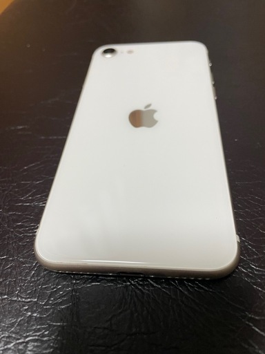 iPhone SE3 第三世代 64GB SIMフリー ホワイト