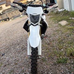 ホンダcrf250L 6000キロ　カスタム多数の画像