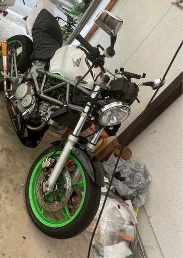 vtr250 ホンダ ネイキッド車と交換でも可能 vtr250 ホンダ ネイキッド車と交換でも可能 (あ) 新居浜のホンダの中古