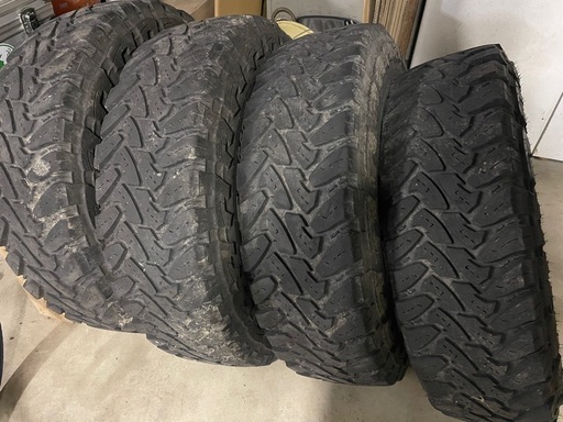 オープンカントリー　255/85r16 ランクルなどに！
