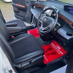 HONDA FREED HYBRID の画像