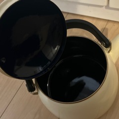 やかんの画像