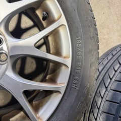 【決まりました】
15インチアルミホイール マルチ  185/65R15 2022年製造 カローラ、プリウス、bb、ウイングロード、ティーダ、ノート、フリード、デミオの画像
