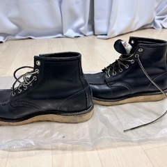 レッドウイング黒の画像