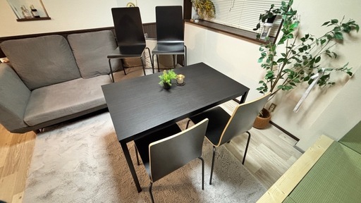 IKEAダイニングテーブル&ダイニングチェア　4脚セット　椅子　