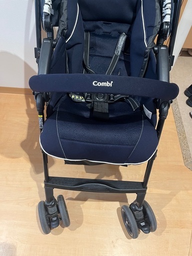 コンビ　スゴカル　ベビーカー　美品
