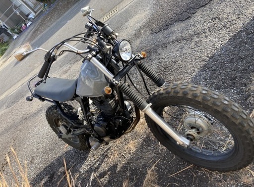 TW200 カスタム　セミレストア車　部品取り車付き