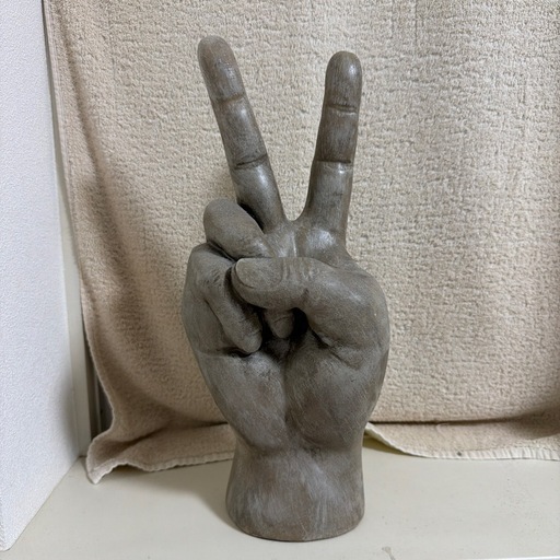 ブイピース オブジェ  KARE