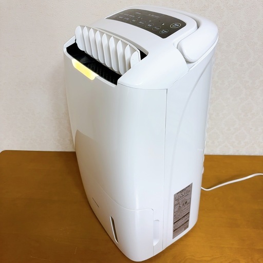 【ジャンク】　アイリスオーヤマ 除湿機 DCE-120