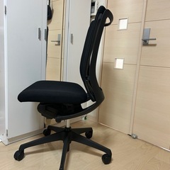 オカムラ　Okamura    ハイバックチェアの画像