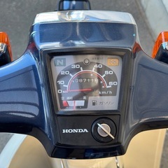 美品　スーパーカブ カスタム 角目 4速 AA01 75cc 8,700キロの画像