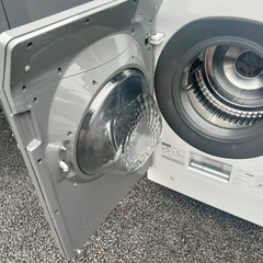 A4k0W6   送料設置無料　SHARP　ドラム式洗濯機　乾燥機能付きの画像