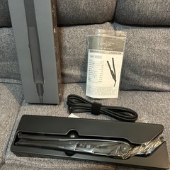 未使用 ストレートアイロン マンダムium（イウム） の画像