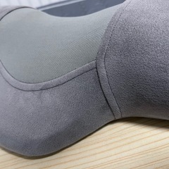 ☆Meikaso 首枕 グレー ストレッチ ネックピロー ネックリラックスの画像