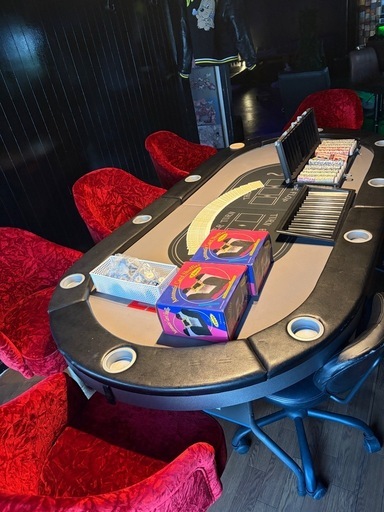 ポーカーテーブルセット♣️♥️♠️♦️