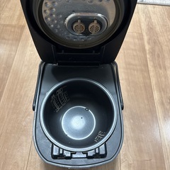 中古5.5圧力IH炊飯器の画像