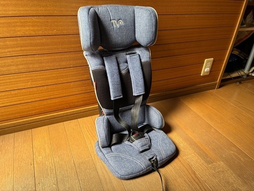 チャイルドシート　日本育児　コンパクト