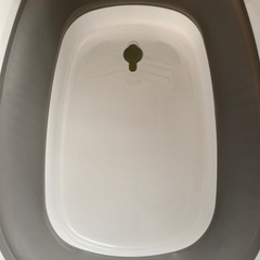 ベビーバス 折りたたみ グレー　水温計 ２点セットの画像