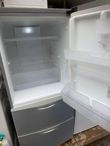 中型冷蔵庫　配達込み